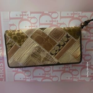 Coach Signature Canvas Patchwork Zip Around Wallet EUC